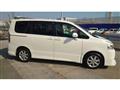 2008 Toyota Voxy