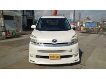 2008 Toyota Voxy