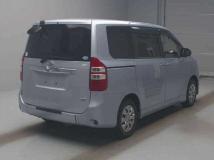 2013 Toyota Noah