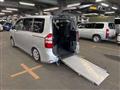 2010 Toyota Noah