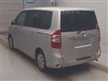 2010 Toyota Noah