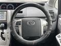 2010 Toyota Noah