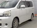 2013 Toyota Voxy