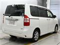 2011 Toyota Noah