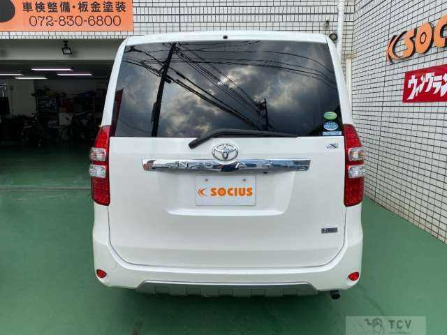 2013 Toyota Noah