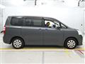 2013 Toyota Noah