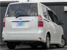 2008 Toyota Noah