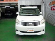 2010 Toyota Noah