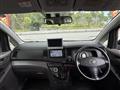 2005 Toyota Isis