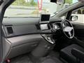 2005 Toyota Isis