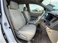 2012 Toyota Isis