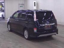 2016 Toyota Isis
