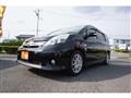2013 Toyota Isis