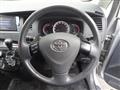 2011 Toyota Isis