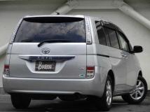 2011 Toyota Isis