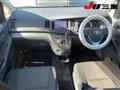 2013 Toyota Isis