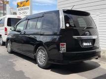 2014 Toyota Isis