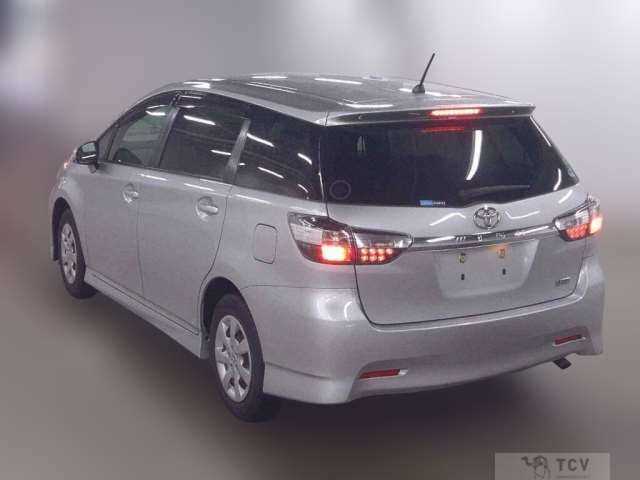 2015 Toyota Wish