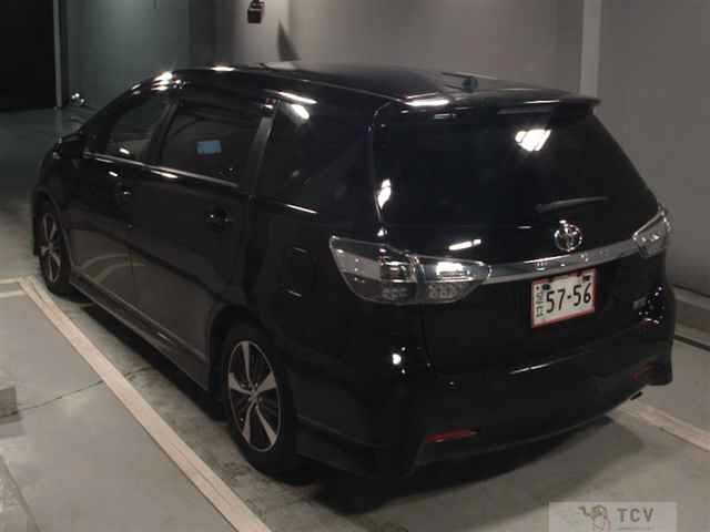 2013 Toyota Wish