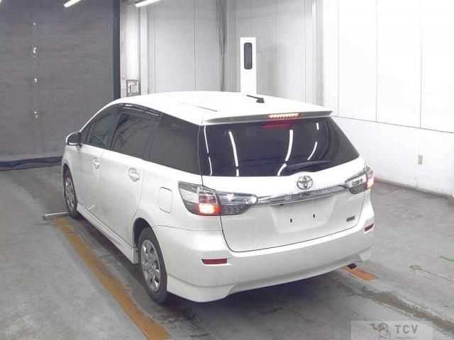 2013 Toyota Wish