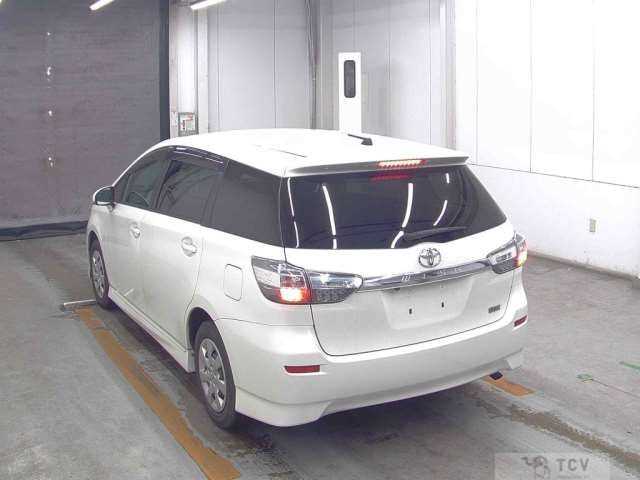 2013 Toyota Wish