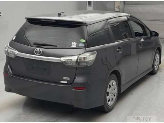 2014 Toyota Wish