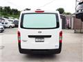 2016 Nissan NV350 Caravan