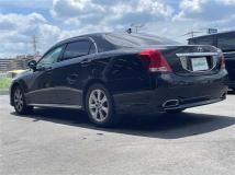 2011 Toyota Crown Majesta