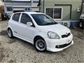 2003 Toyota Vitz