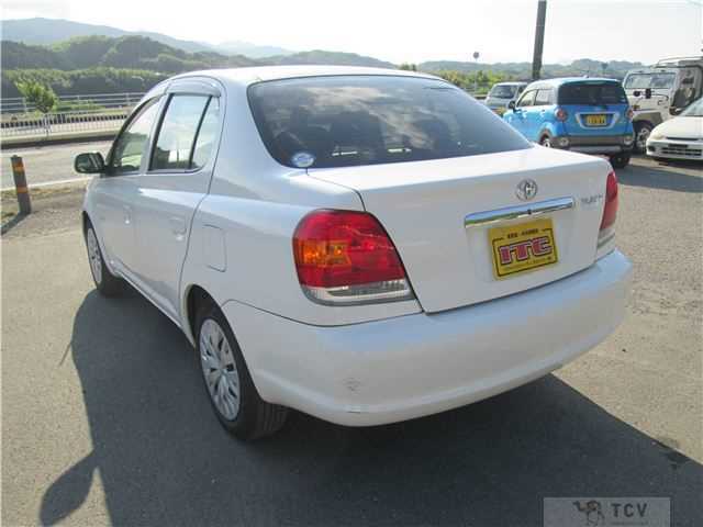 2003 Toyota Platz