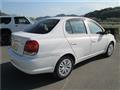2003 Toyota Platz