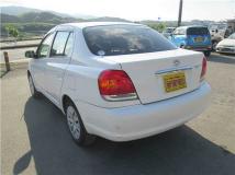 2003 Toyota Platz