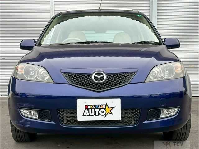 2003 Mazda Demio