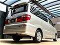 2003 Toyota Alphard