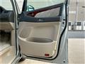 2003 Toyota Alphard