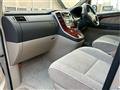 2003 Toyota Alphard