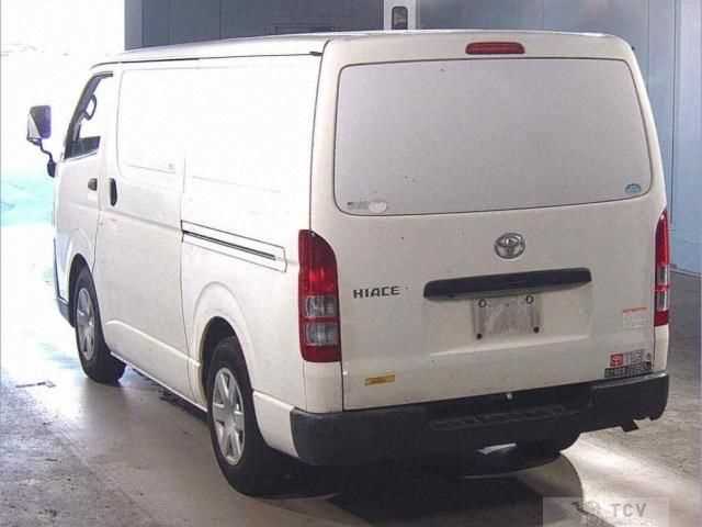 2015 Toyota Hiace Van