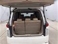 2015 Nissan Elgrand