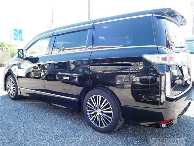 2014 Nissan Elgrand