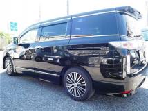 2014 Nissan Elgrand