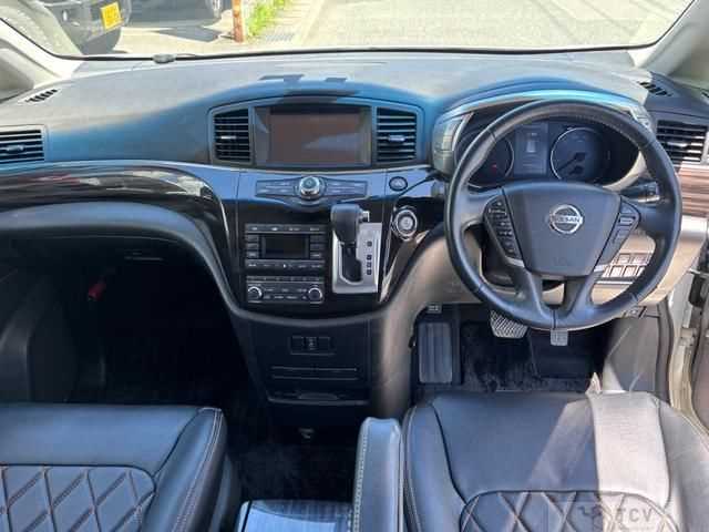 2014 Nissan Elgrand