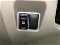 2005 Nissan Serena
