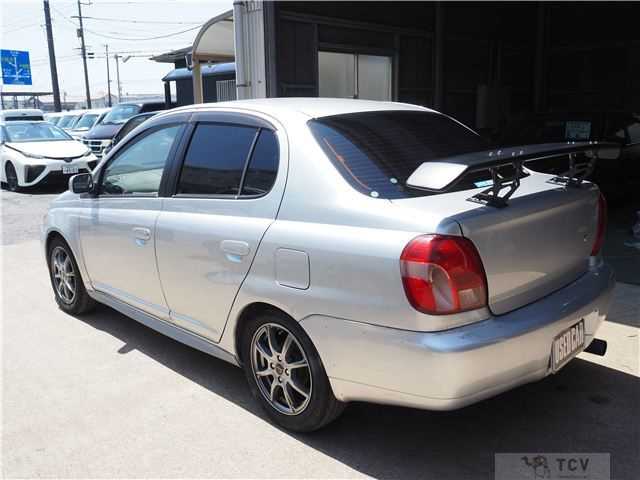 2002 Toyota Platz