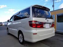 2004 Toyota Alphard