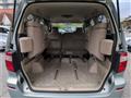 2004 Toyota Alphard