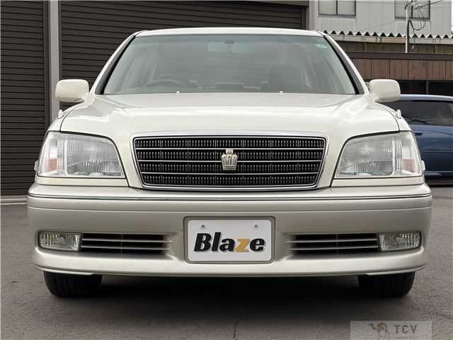 2003 Toyota Crown
