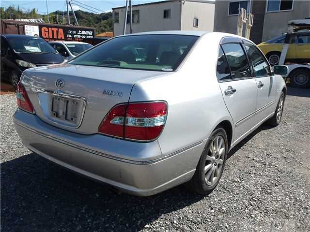 2002 Toyota Brevis
