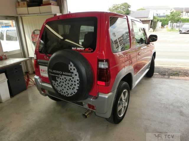 2006 Mitsubishi Pajero Mini