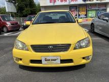 2002 Toyota Altezza