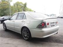 2004 Toyota Altezza